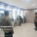 Kontrol Mesin Atm Milik Bank BCA,Kanit Samapta Polsek Rangkasbitung Polres Lebak Patroli Obvit Antisipasi Gangguan Kamtibmas IMG-20260609-WA0139