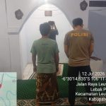 Anggota Polsek Leuwidamar Laksanakan Giat shalat Subuh keliling (Subling) Di Desa Lebakparahiang IMG-20260712-WA0069